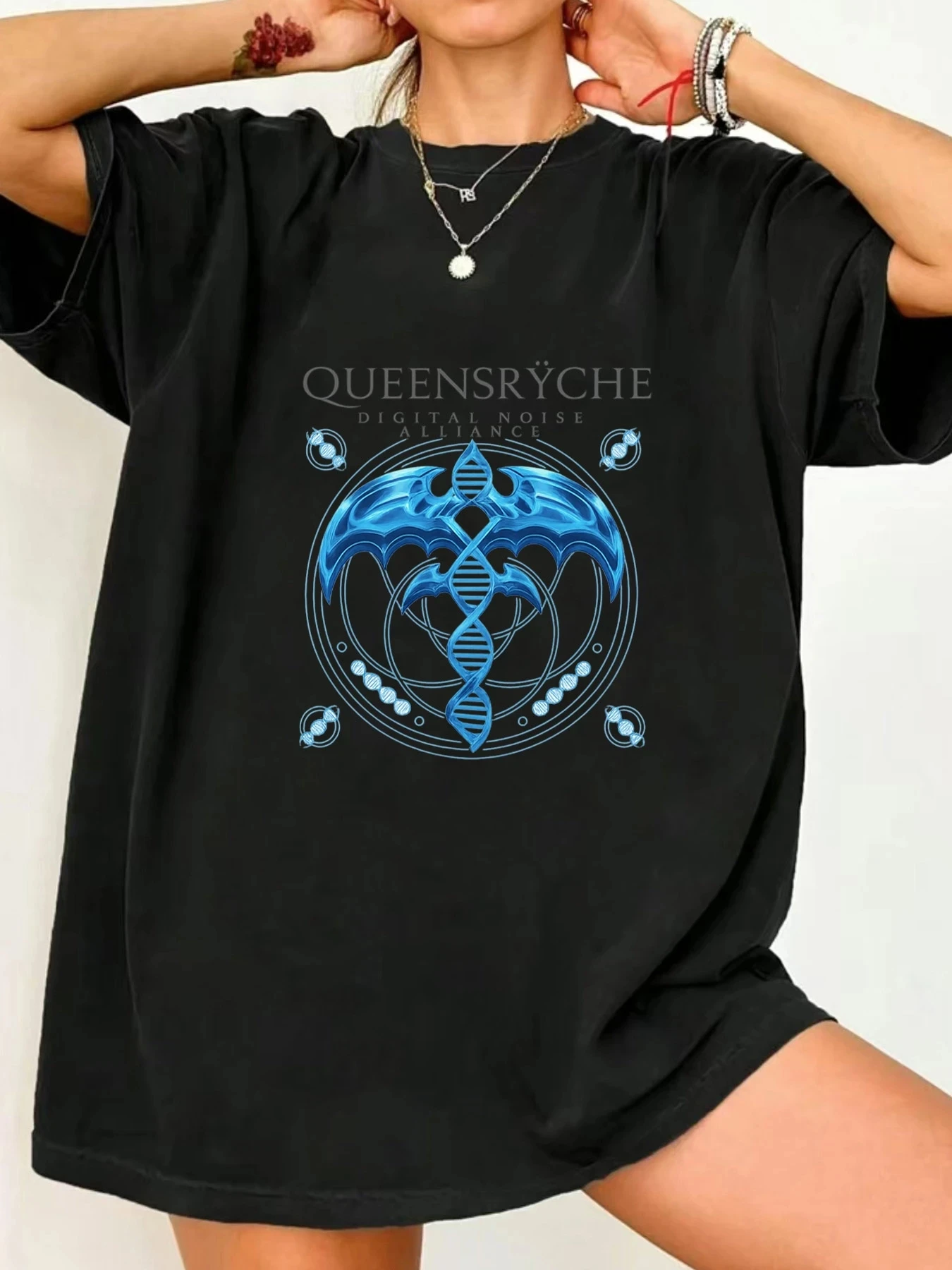 

【011842】Женская футболка больших размеров с круглым вырезом и короткими рукавами, эластичными рукавами и модными принтами