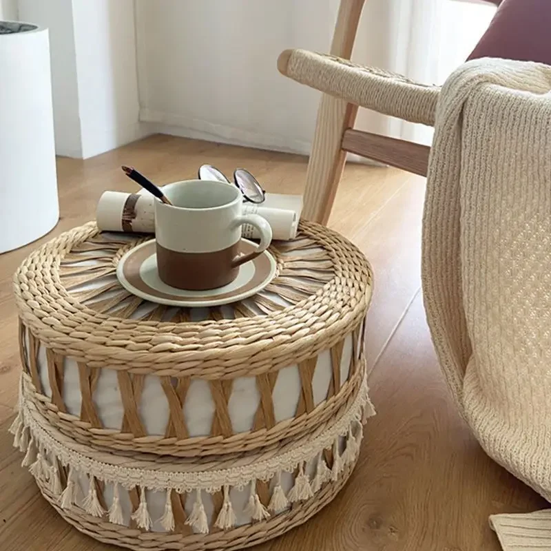 Handmade straw futon seat cushion  on the ground Household bay window mat