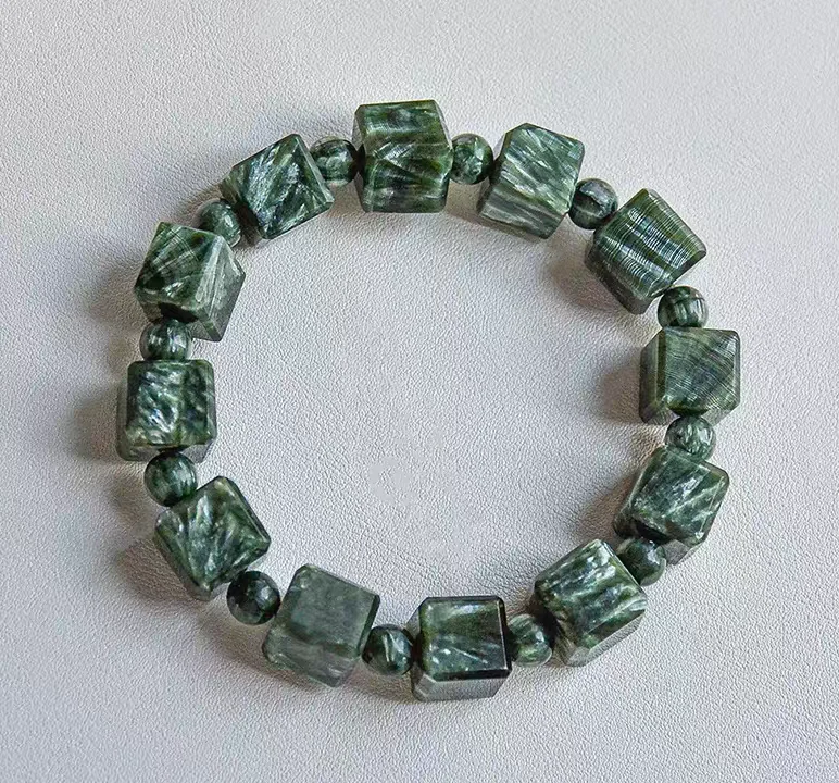 

Натуральный зеленый браслет из серафинита, браслет из кубических бусин, 10x10 мм, эластичные модные украшения, браслет из серафинита с драгоценными камнями AAAAA