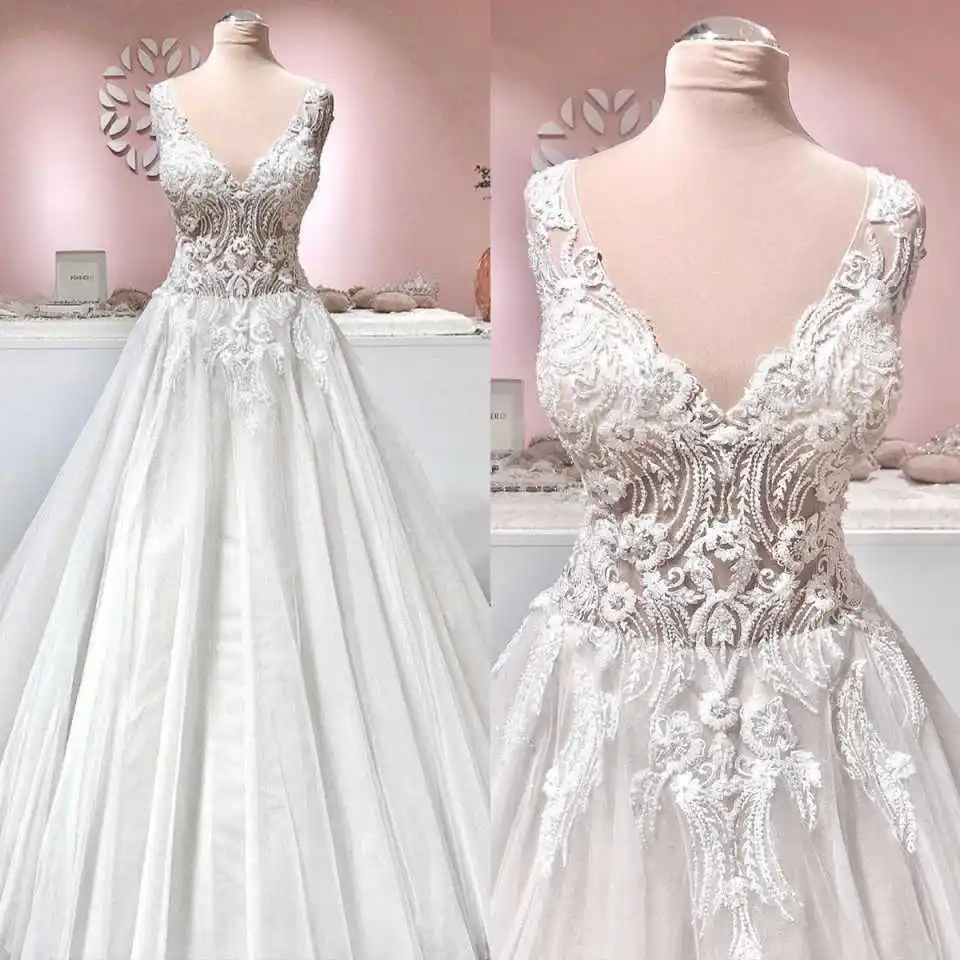

Simple Lace Wedding Dresses V Neck Sleeveless Button Applique A-Line Bridal Gowns Customized Vestidos De Novias