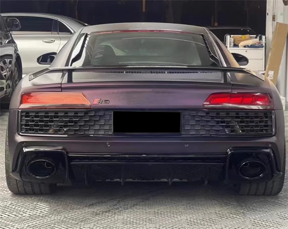 

Used for Audi R8 Custom Modification Parts PP+carbon Fiber Rear Bumper Assembly Diffuser Spoiler Body Kit