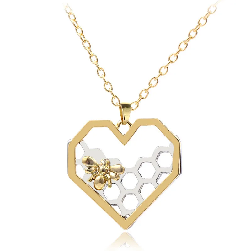 New European Style Necklace Personality Honeycomb Hollow Heart-shaped Jewelry Creative Bee Pendant for Friends Accessory