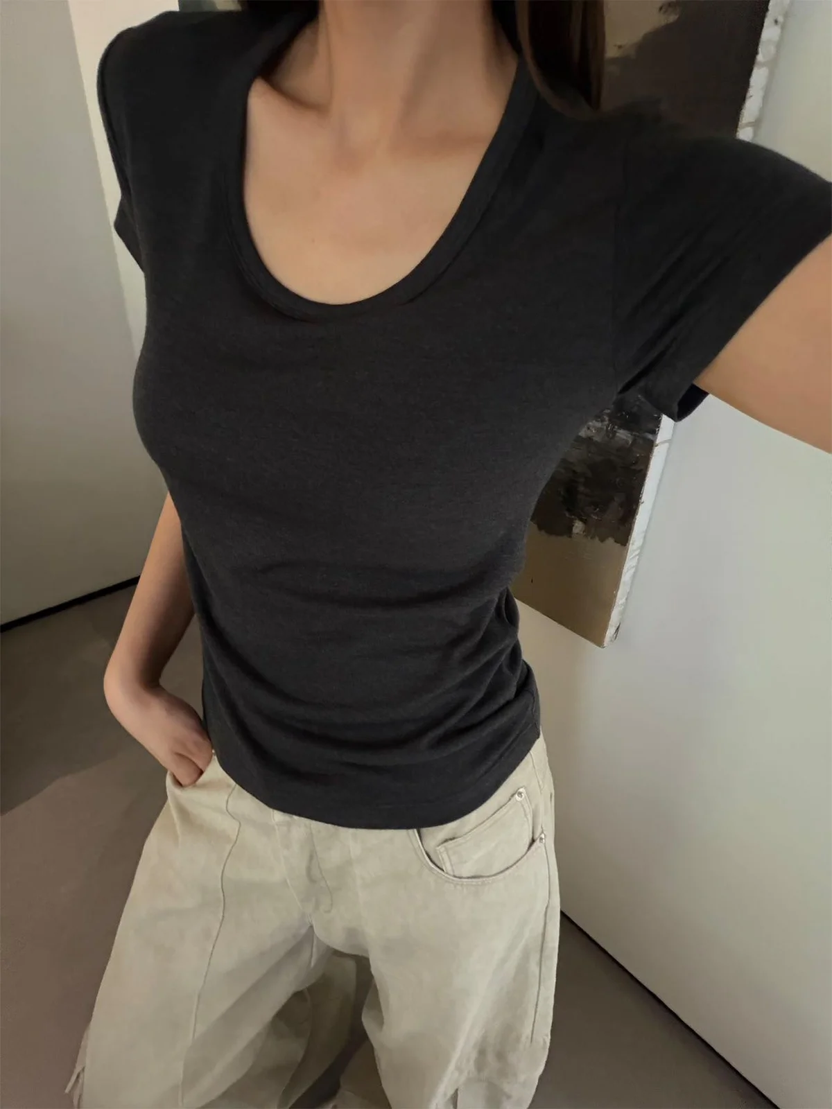 

Женская футболка Slim Fit с круглым вырезом и коротким рукавом, базовый слой, мягкая, удобная, дышащая, не мнется, весна-лето, новинка