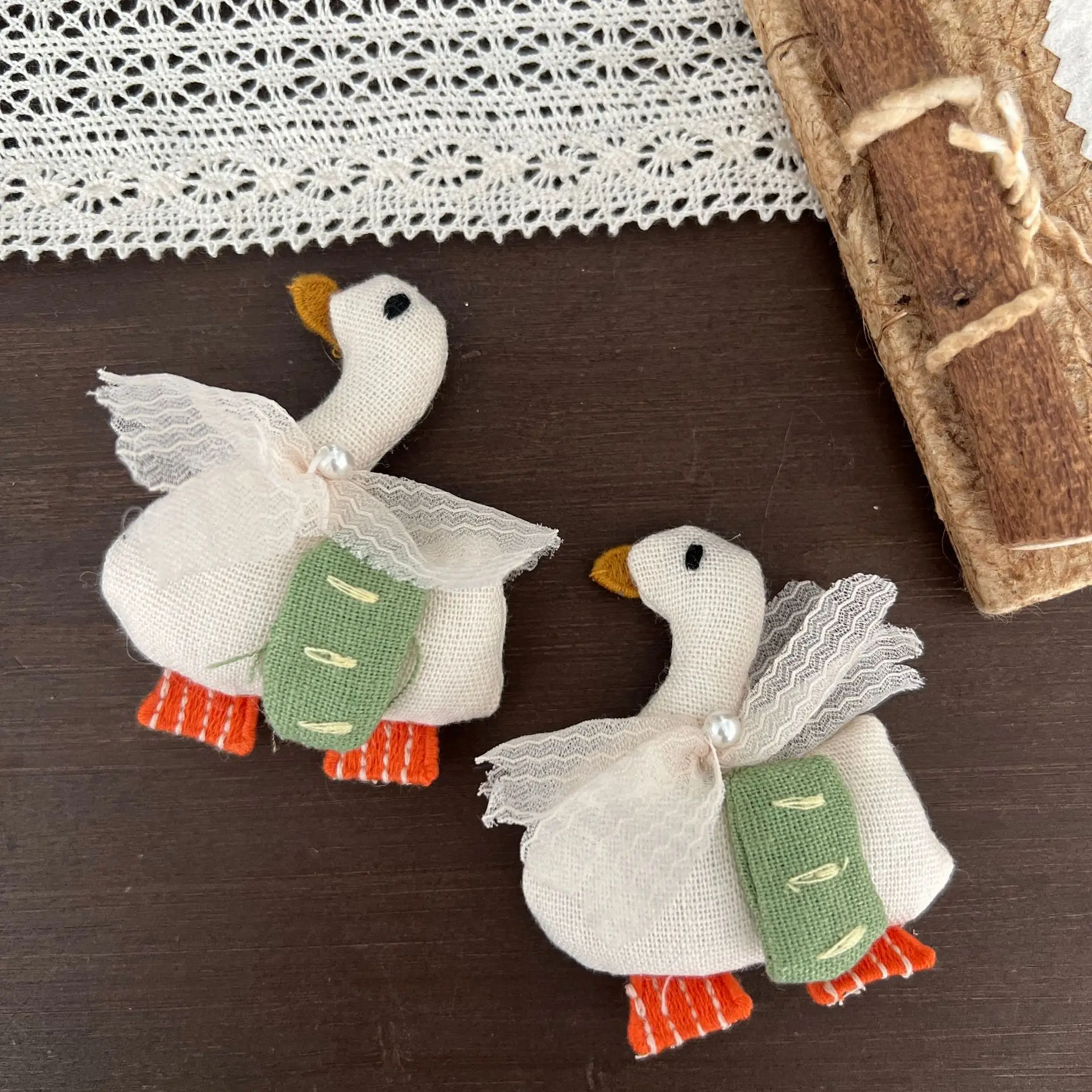 

Korean Style Cute Scarf Duck Fabric Brooch for DIY Hair Clip Headwear Decoration Spring Summer New