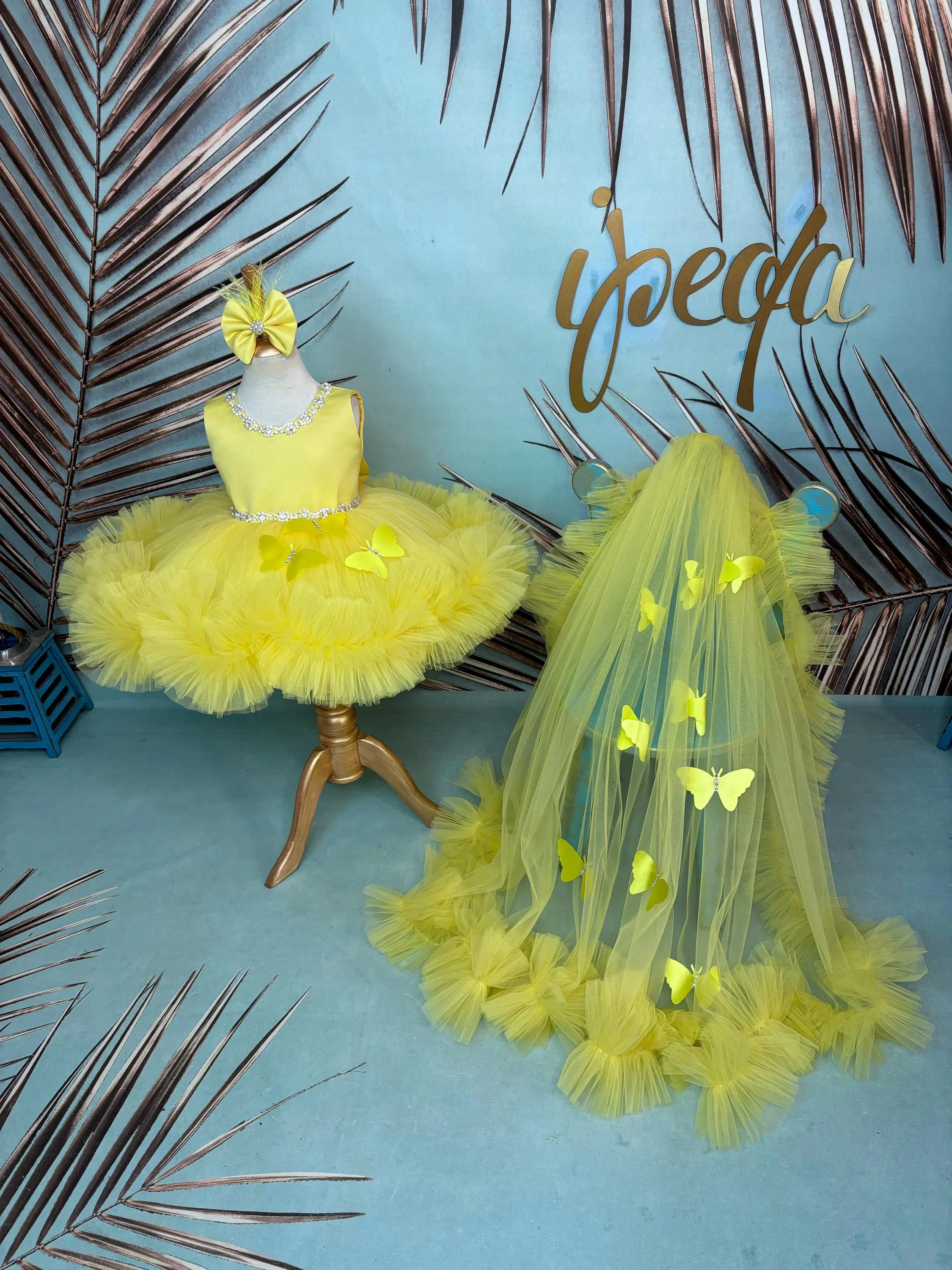 

3D Butterfly Applique Yellow Flower Girl Dress For Wedding Tulle Beading Puffy Child First Eucharistic Birthday Party Dress