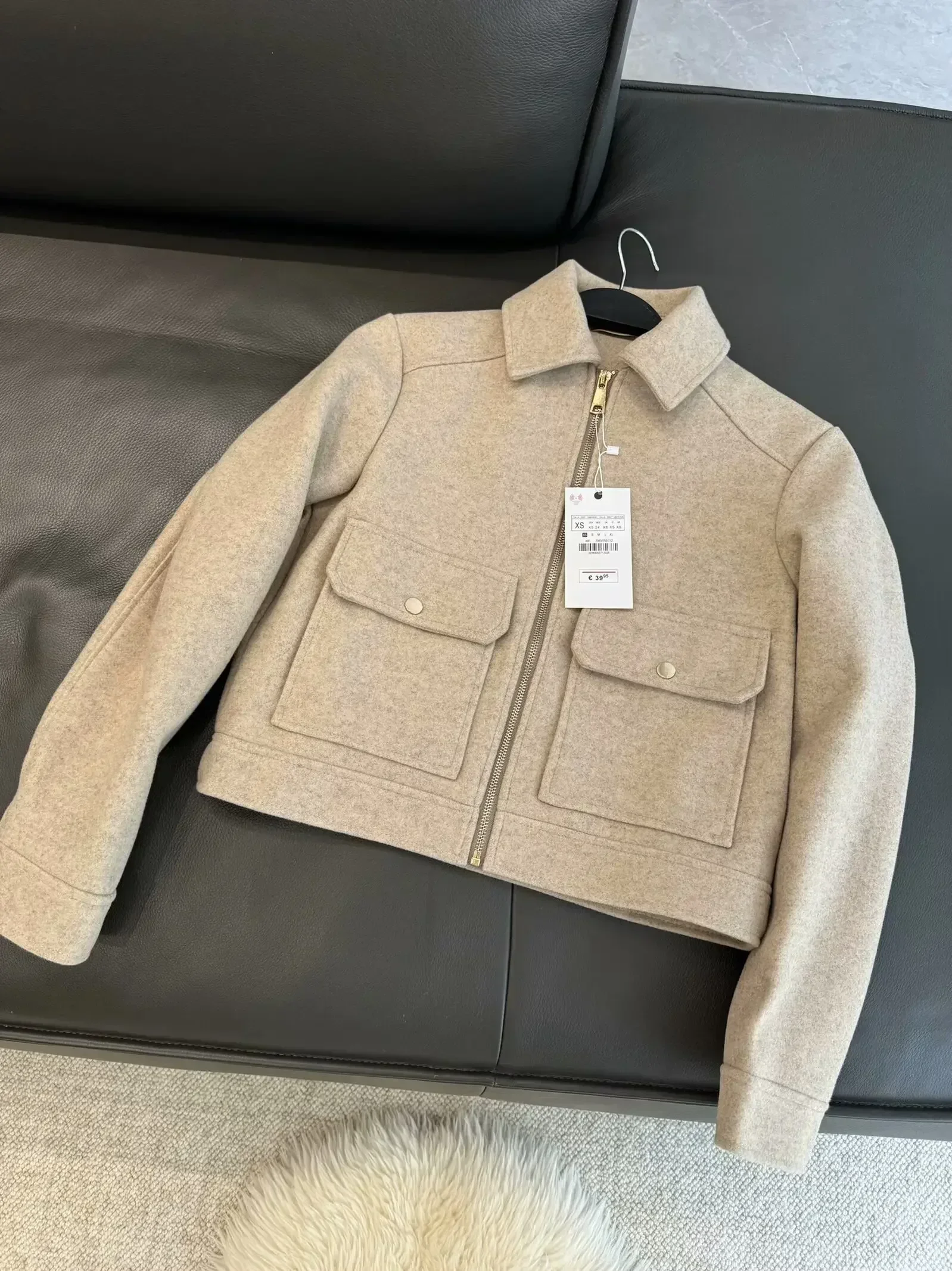 Nueva moda para mujer, decoración de bolsillo con solapa, solapa informal, chaqueta de textura suave, abrigo retro de manga larga con cremallera, abrigo para mujer, top elegante