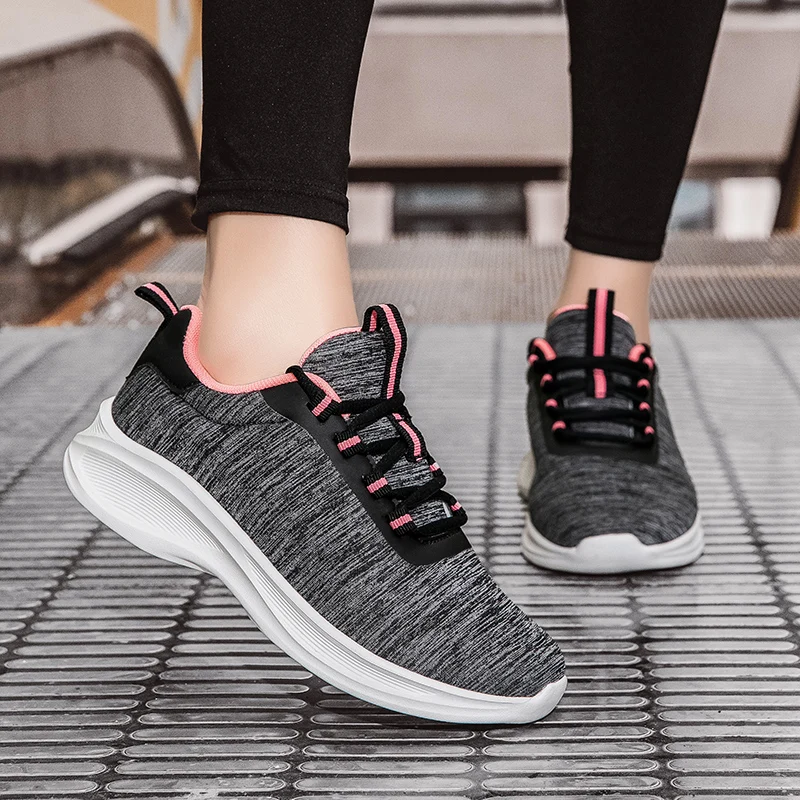 

New Women Casual Sports Thick Soled Lace Up Mesh Fabric Running Non Slip Tennis Comfortable Jogging Women's Shoes Tenis De Moda
