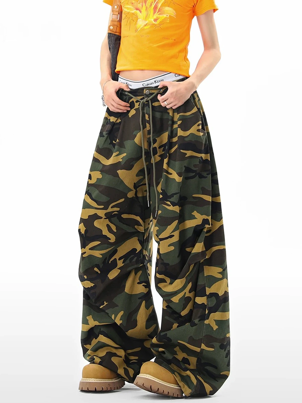 

American Retro Camouflage Paratrooper Work Pants Loose Trousers with Dstring for Men And Women Summer Breathable Hiking Pants