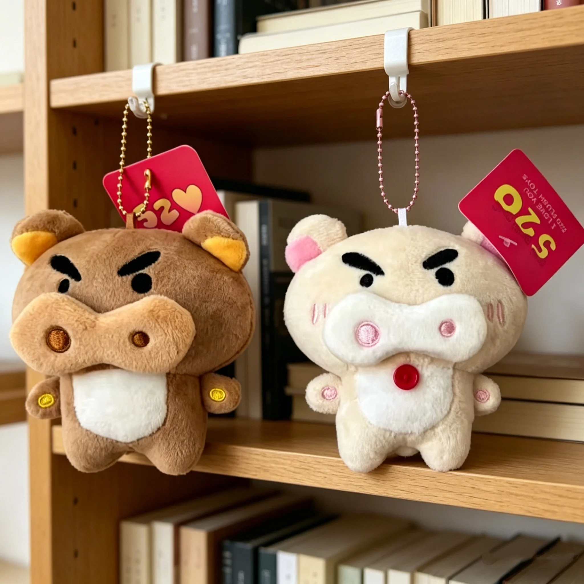 Niedlicher Bären-Schweinchen-Plüsch-Schlüsselanhänger mit lustigem Ausdruck, weicher Spielzeuganhänger, Cartoon-Puppe, Kawaii-Deko, Taschenanhänger, süßes Weihnachtsgeschenk für Freunde und Kinder