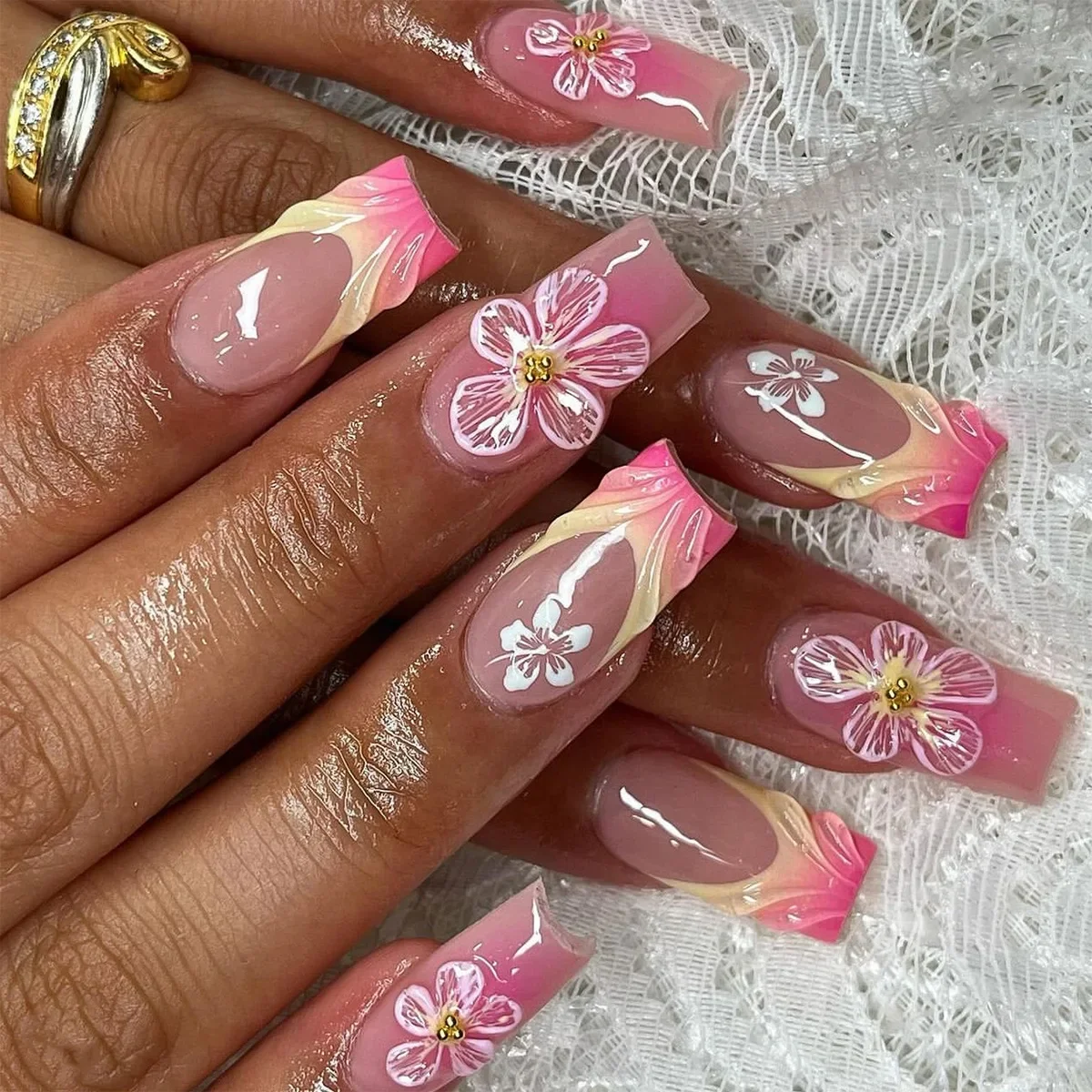 24Pcs Sweet Medium Square False Nails with Glue Blush Pink Flowers Fake Nails Full Cover French Acrylic Press on Nails for Girls