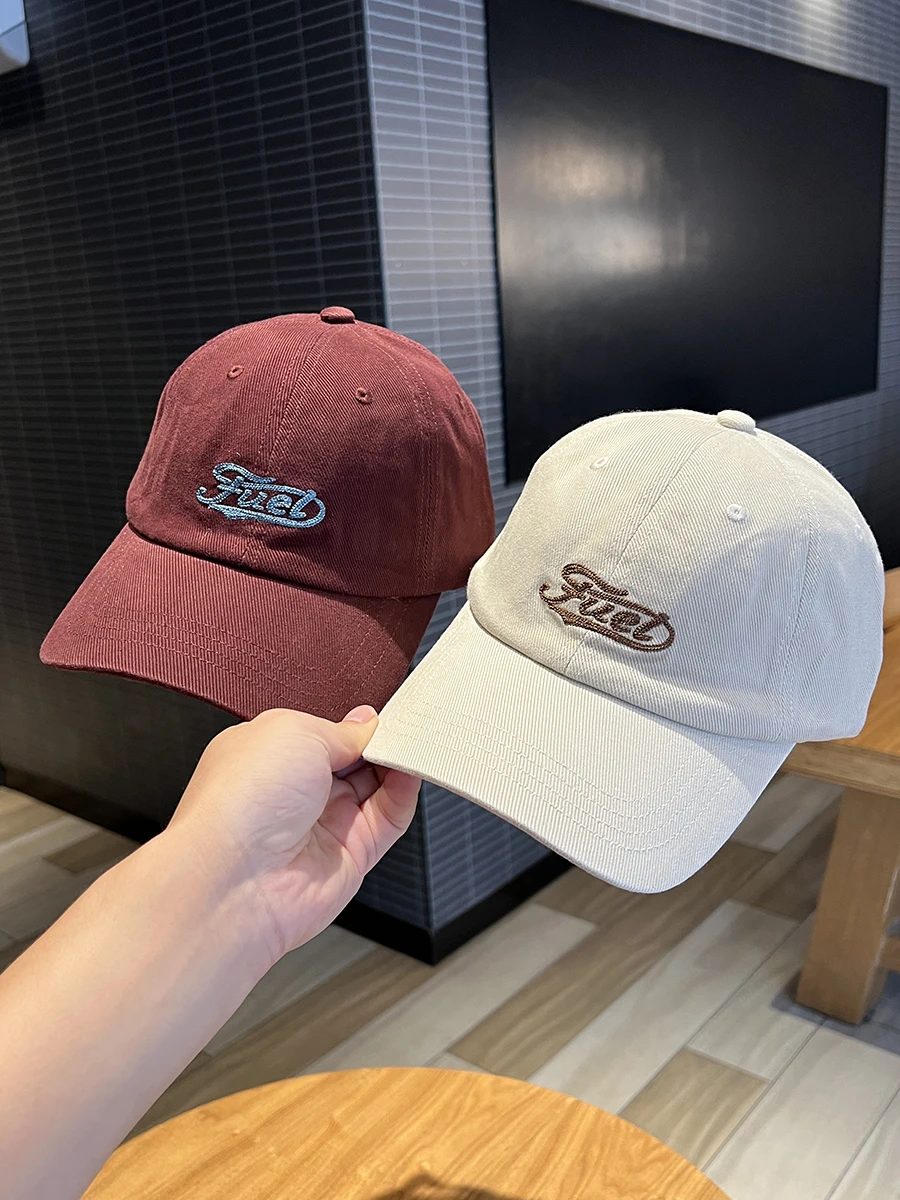 

New baseball cap cotton men's and women's Korean version of the letter soft cap