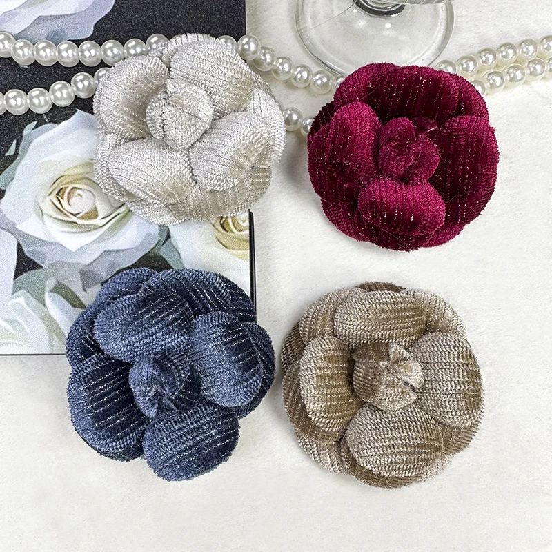 5Pcs 6.5Cm Retro Velvet Fabric Camellia Temperament Brooch Flower Women's Fashion Corsage Suit Collar Pin Buckle Accessories