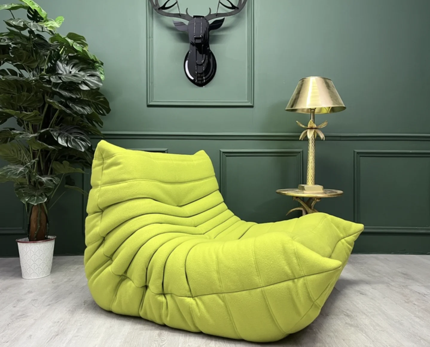 Диван-гусеница для гостиной, одноместная ткань для спальни, художественный черный кожаный диван для ленивого человека, кресло, диван, безрамный диван, безрукий диван