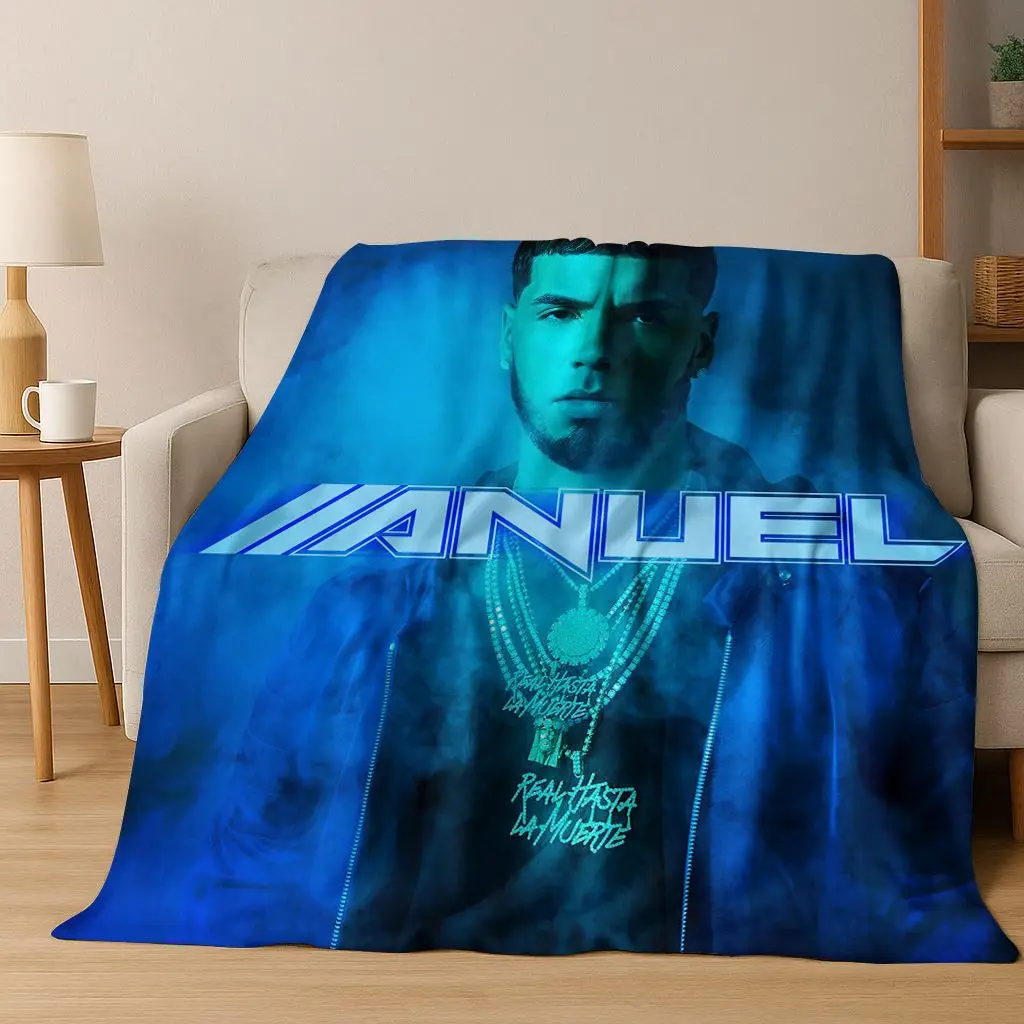 Free Anuel AA Rapper Hip Hop Singer Star Flanelldecke, weiche, warme Überwurfdecke für Schlafzimmer, Wohnzimmer, Bett, Camping, Picknick, Geschenk