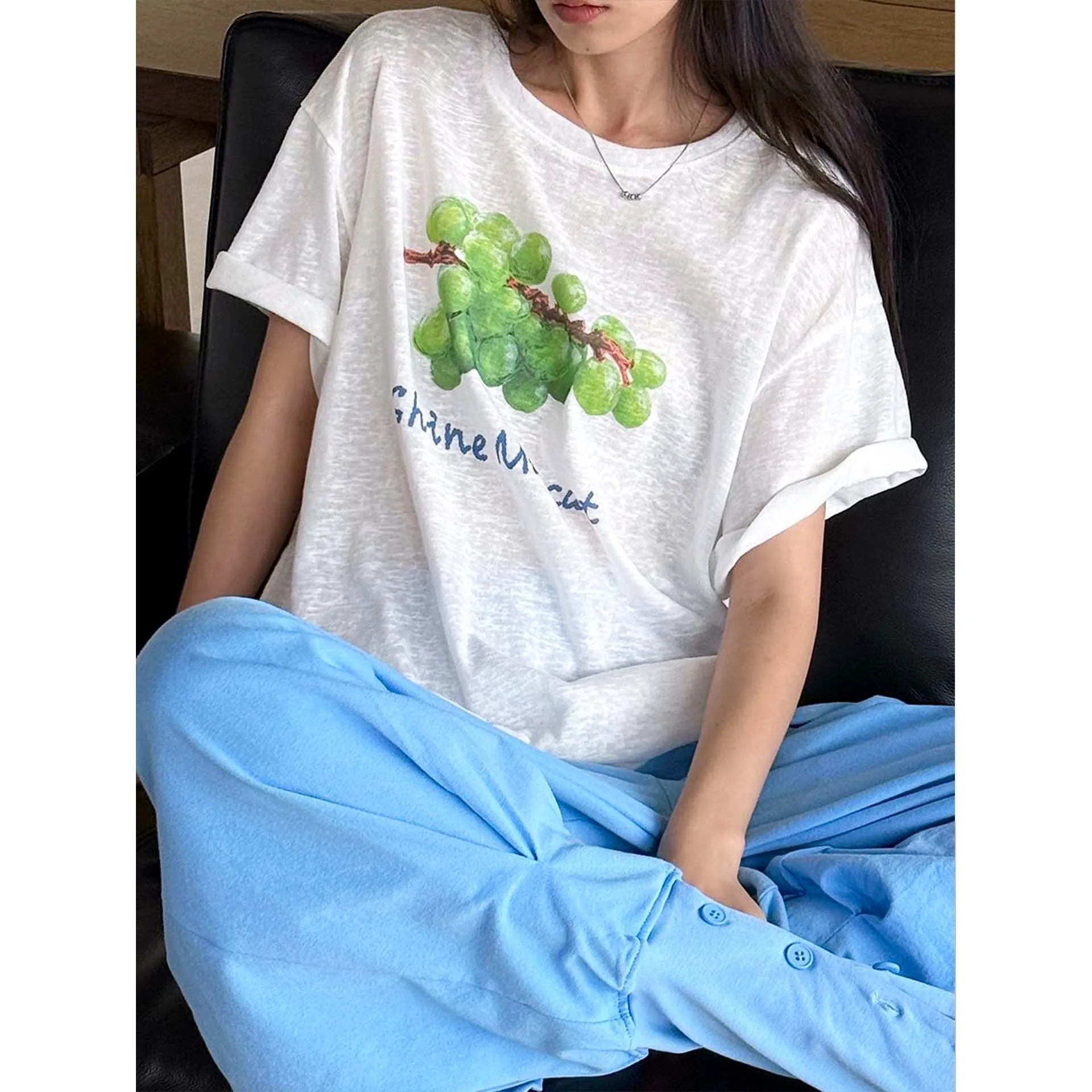 FANAN Casual Short Sleeve T-shirt Shine Muscat Grape Print Roll Up Sleeve Loose Lightweight Summer Tee 2026 New Tops