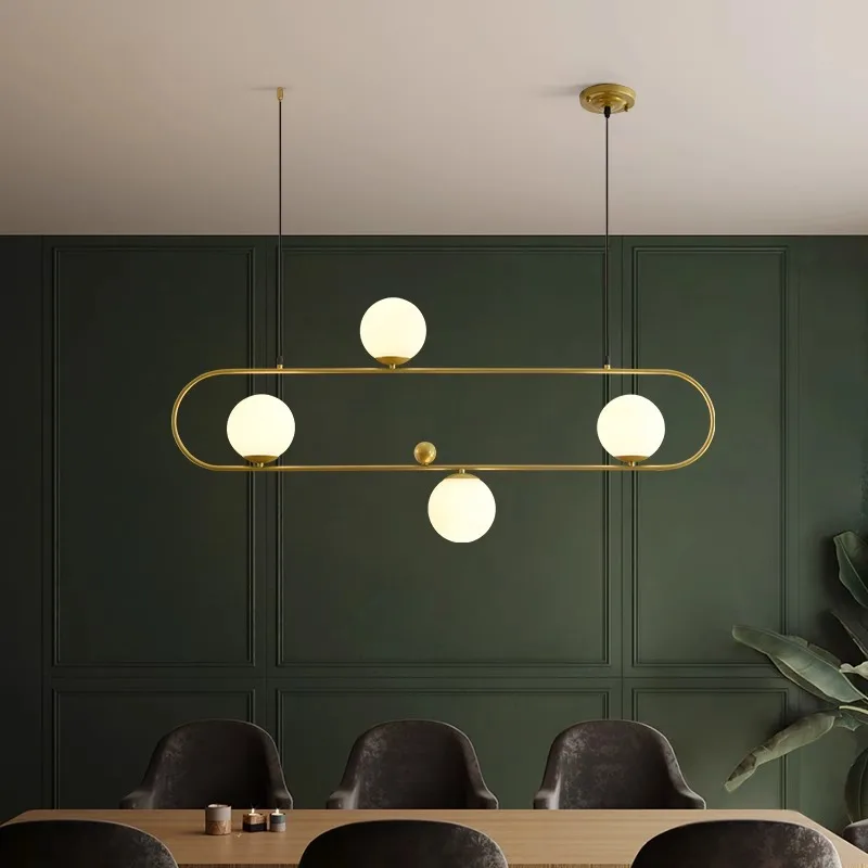 Plafonnier LED suspendu au design moderne, éclairage d'intérieur, luminaire décoratif de plafond, idéal pour un salon ou une salle à manger