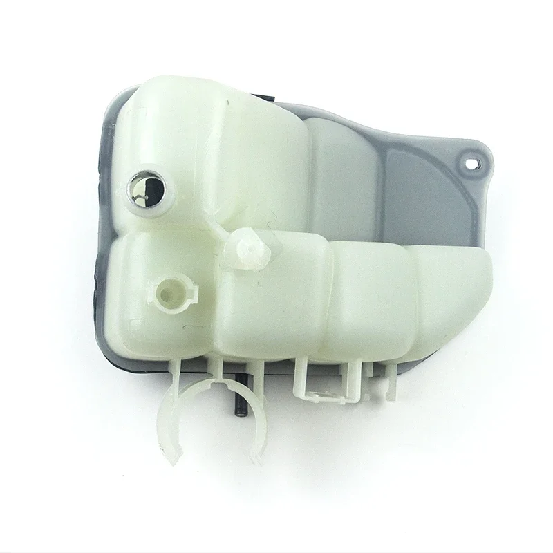 A2035000049 Expansion Tank For Mercedes Benz C160 C230 C320 C350 CLK320