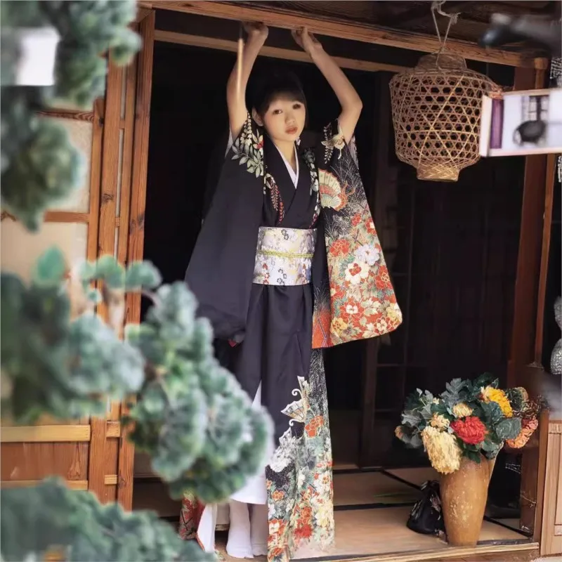 Japanese Style Improved Kimono Women's Formal Dress Traditional Vibrating Sleeve Bathrobe Fashion Photography Clothing