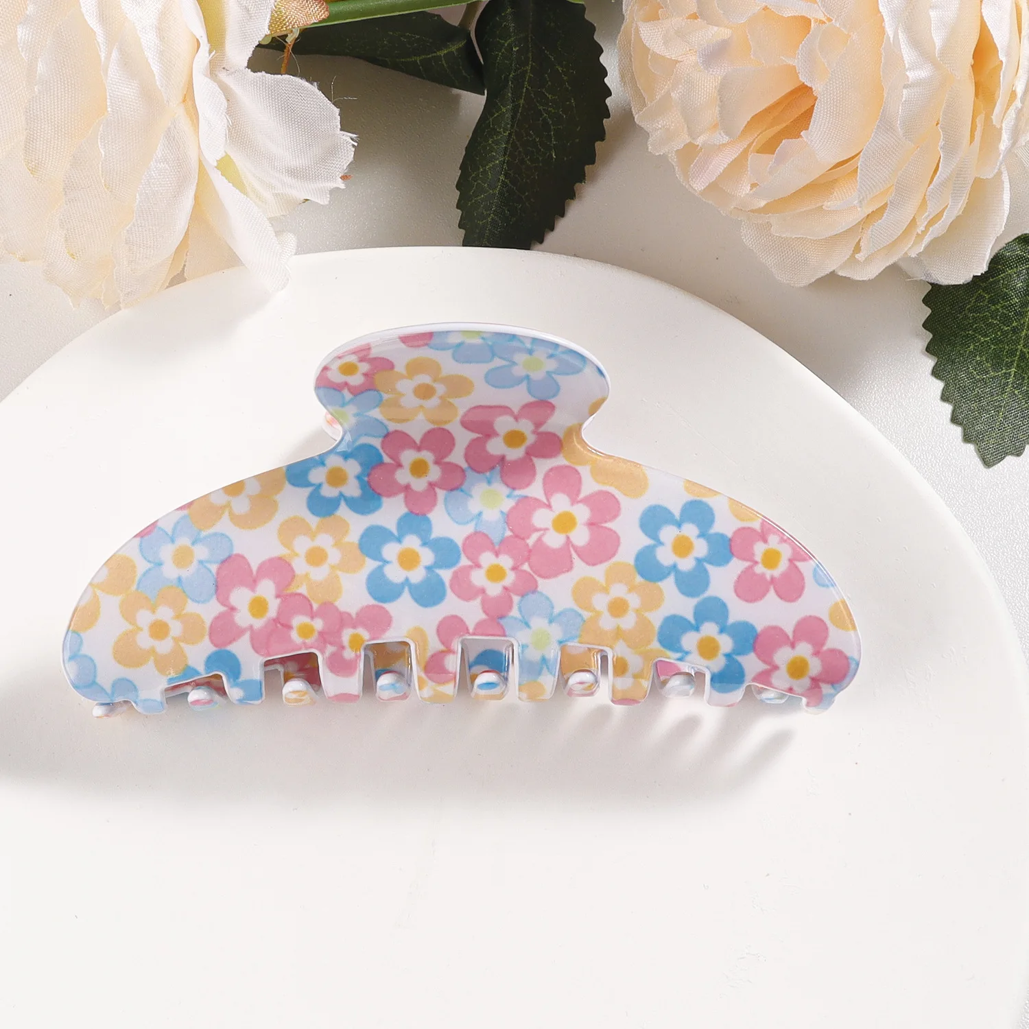 Spring Floral Hair Clip: Romantic and Sweet Hair Accessory  Updo Shark Clip: Fashionable Hair Accessory for Girls