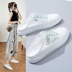 2023 Mezze pantofole versatili da donna estive 2023 Scarpe sottili in rete traspirante Sandali muli Canvas White Single Outdoor Sneaker femminile