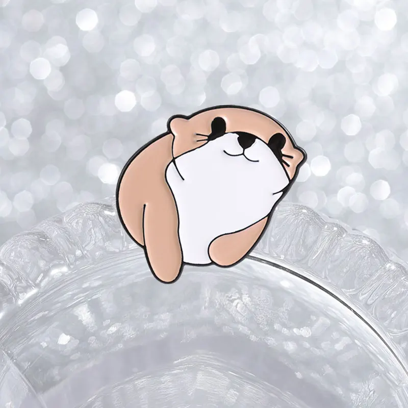 Chubby Napping Otter Emaille-Anstecknadel, weiche Cartoon-Brosche mit wassergebundenem Tier, Reversnadel, Schmuckgeschenk für Freunde – Detail 5