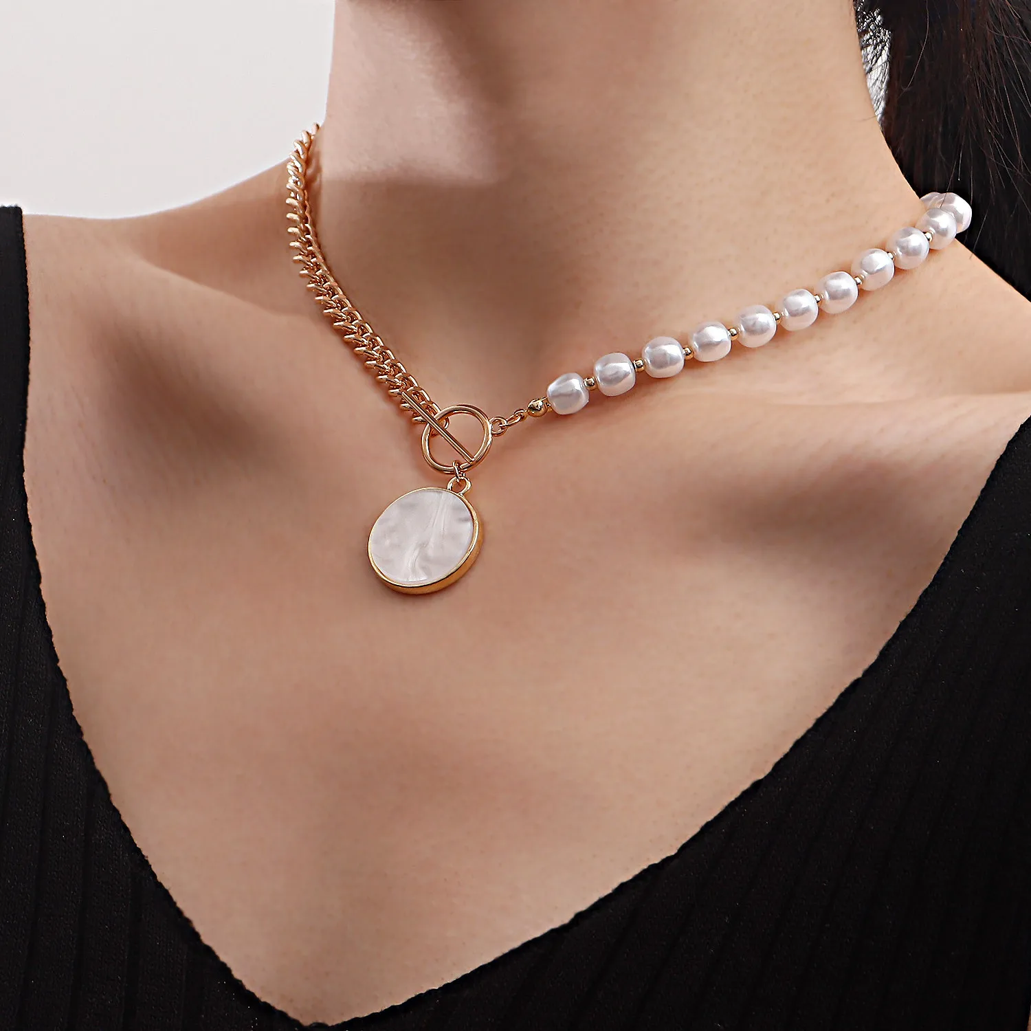 Design Stitching Chain Imitation Pearl Beads Pendant Necklace Female Choker Collar Jewelry for Women