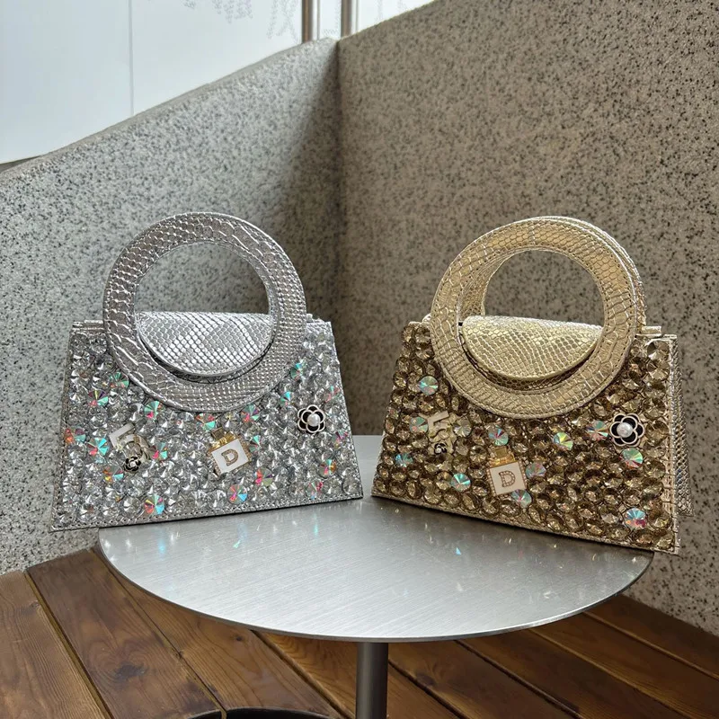 2025 الفاخرة الأفعى طباعة المرأة مقبض دائري الماس حقائب اليد مصمم الأزياء حجر الراين اعوج مساء حقيبة حقيبة كتف #3