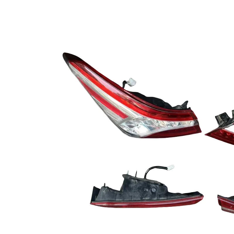 مناسبة للمصابيح الخلفية تويوتا كامري 2021-2023 ، المصابيح الخلفية كامري LED من الجيل الثامن ، أضواء الفرامل ، مستعملة أصلية #6