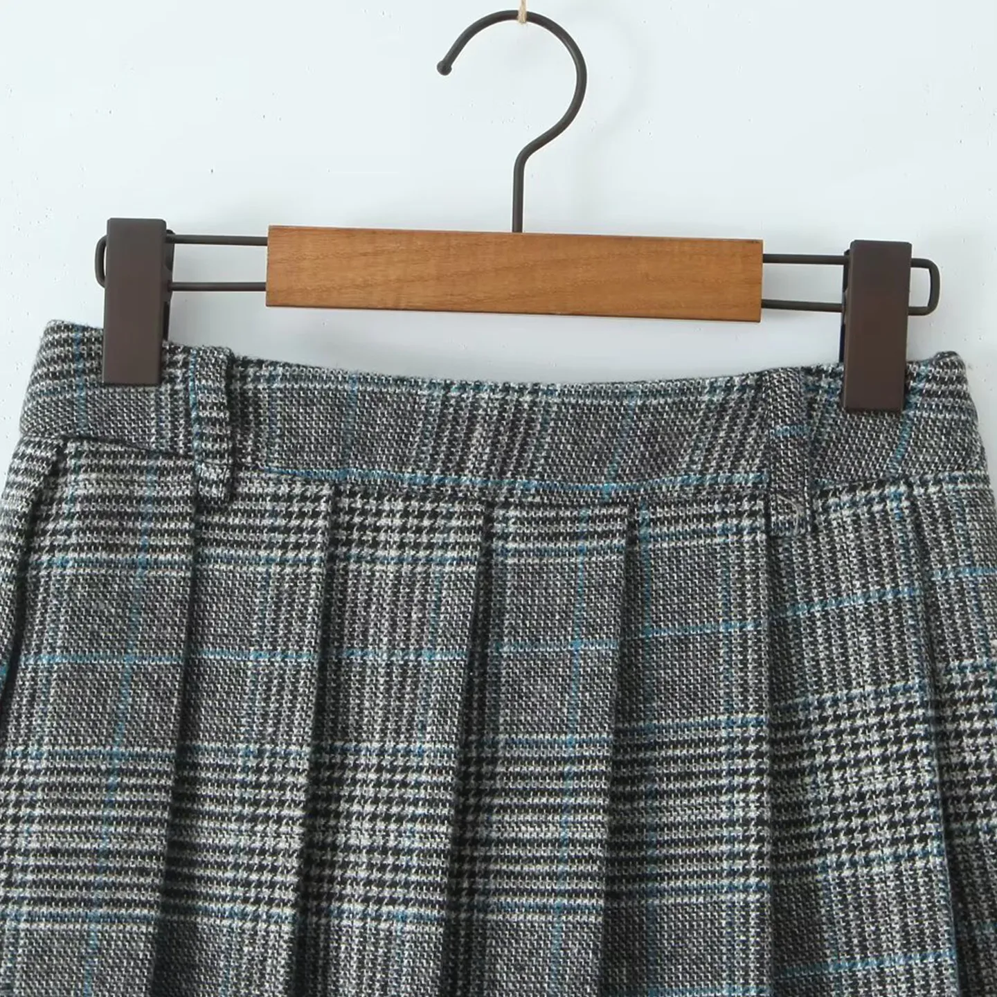 Fashionable Plaid  Skirt with Safety Pants Standard Waist Design Ladies' Premium Clothing ZADATA Brand Summer 2026
