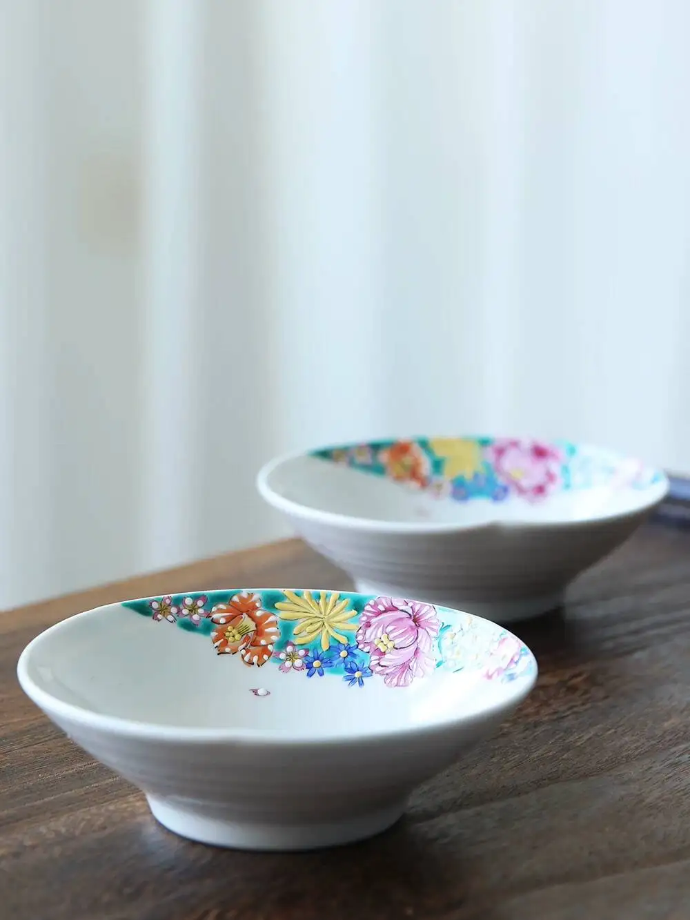 

In Stock Japanese Imported Kutani Artist Hand-Painted Floral Small Fruit Dessert Bowl Artist's Ware