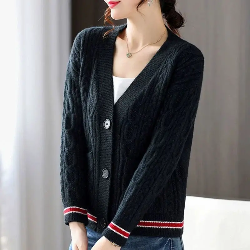 2023 Autumn Winter Women\'s Vintage Twists Single Breasted Outewear Knitted Cardigan Casual V Neck Long Sleeve Loose Sweater Coat