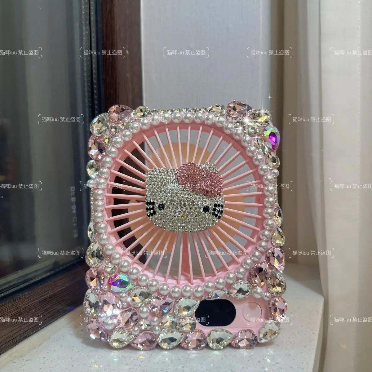 

Kawaii Hello Kitty New Desktop Small Fan Ornament Ultra-thin Charging Model High Wind Silent Folding Fan Home Decor Supplies