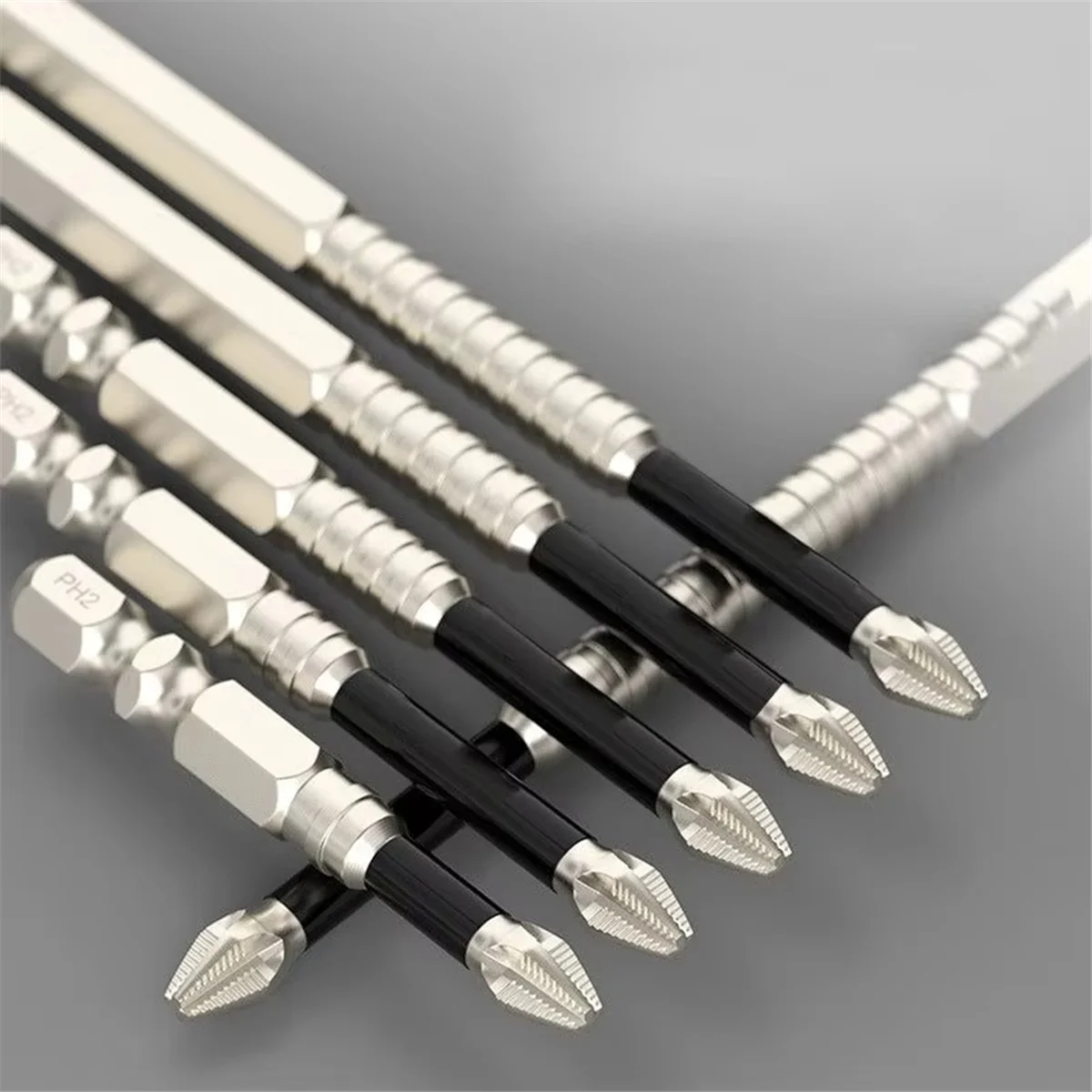 

A002 Модернизированный нескользящий набор ударных отверток PH2 с магнитной крестообразной отверткой 25-150 мм, противоскользящие биты