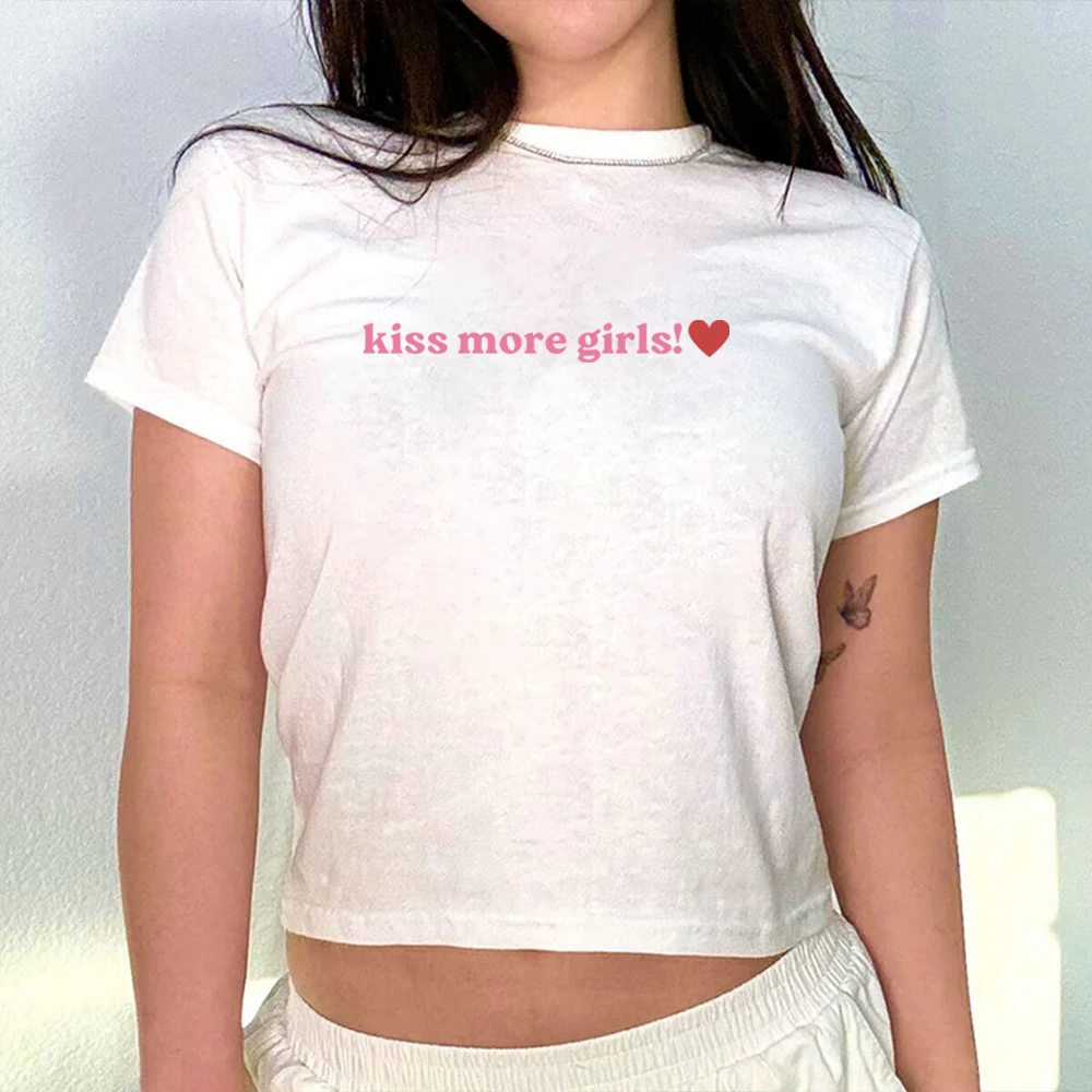 Kiss More Girls Crop Top Funny LGBTQ Pride Baby Tee Lesbian Shirt Aesthetic Bisexual Shirts Gay Cropped Shirt Women's Fitted Tee