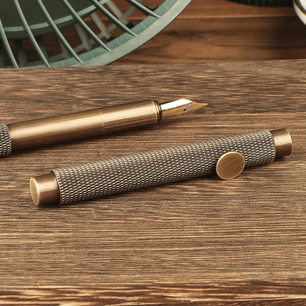 

Мини-портативная латунная перьевая ручка 0,5 мм с тонким наконечником, гладкая чернильная ручка в стиле ретро для каллиграфии, заметок, домашнего офиса, школы, художника