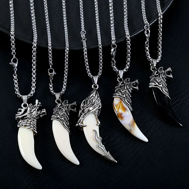 Meetvii Punk Style Dragon Head Wolf Fang Pendant Necklaces for Men Hip Hop Stainless Steel Chain Necklaces Jewelry