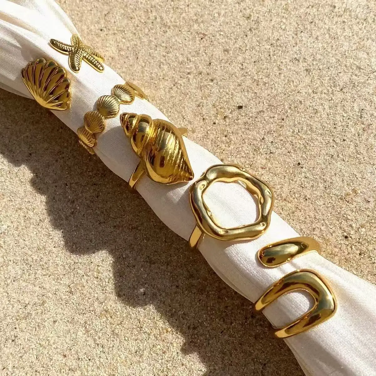 5PCS Fashionable, Simple, High Quality Gold Shell Conch Irregular Geometry Men's and Women's Ring Set