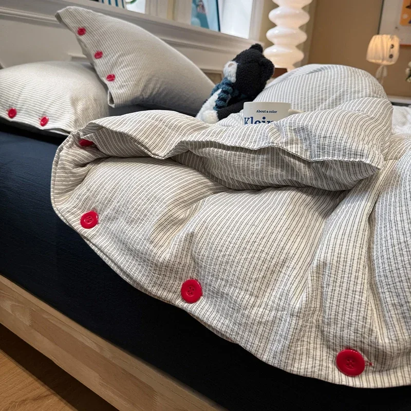Luxury Striped Contrast Button Bedding Set Skin-Friendly Cozy Japanese Yarn-Dyed Home Decor Jacquard Quilt Cover Kit with Sheet