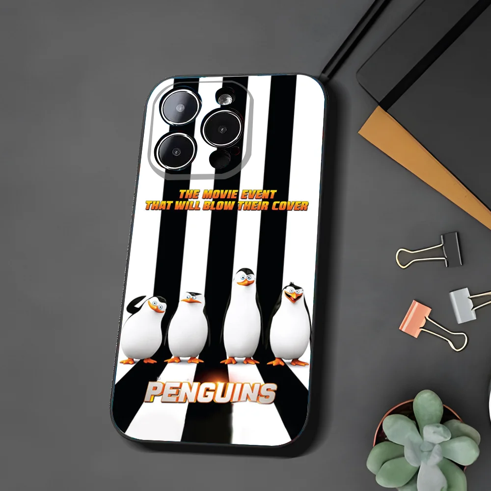 Funda de teléfono con diseño de los pingüinos de Madagascar, carcasa negra para Xiaomi 11, Redmi Note 11, 5G, 8T, 9A, 9, 10T, Note8Pro, Note 9, 12SUltra