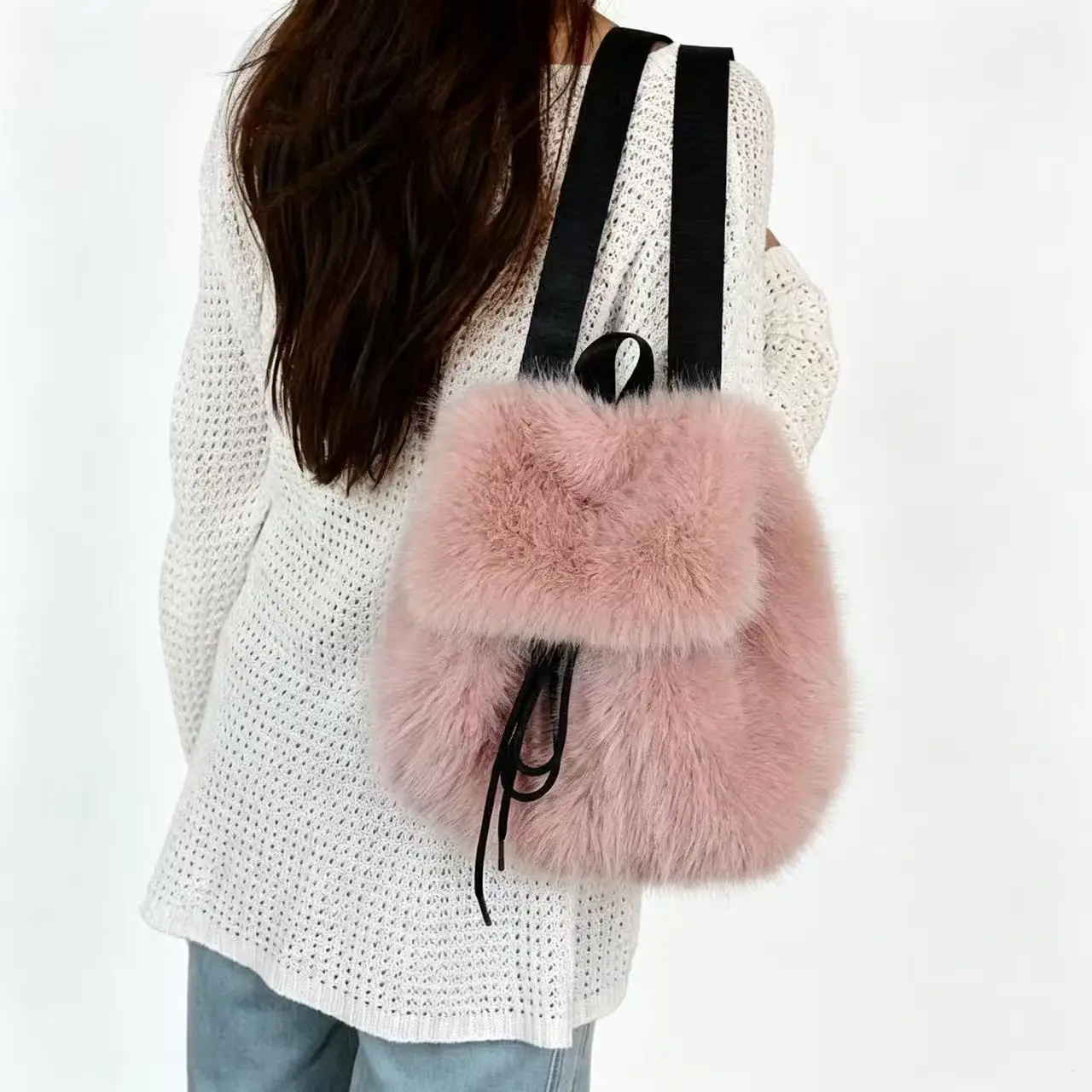 Women's Bags 2026 New Style Elegant Plush Bag Imitation Fox Fur Backpack High-Value Plush High-End Fashion Shoulder Bag