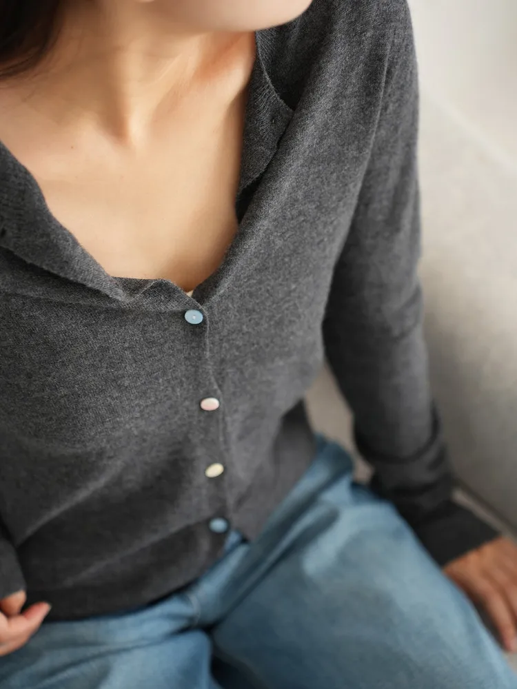 

Женский вязаный шерстяной свитер, 48 штук, двойная нить, круглый вырез, на пуговицах, кардиган, весна-осень, прямой крой, модель-труба