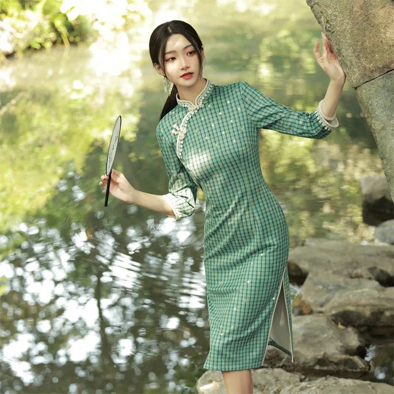 

Chinese National Spring Cheongsam Long Dress Peacock Floral Vintage Silk Dresses Vestido Chino Cheongsam Robe De Mariée