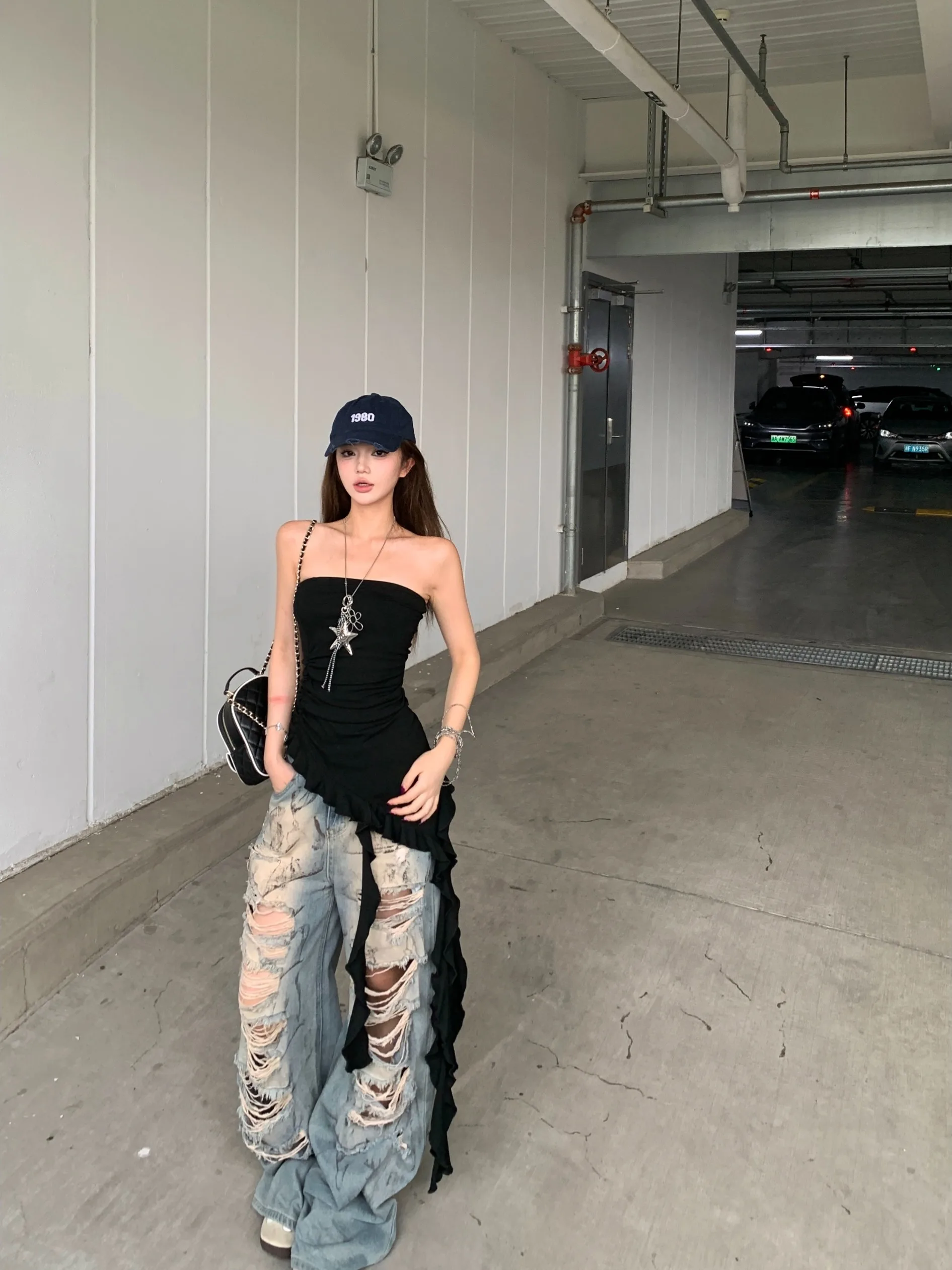 

Spicy Girl Summer New Fashion Strapless Sleeveless Top Vintage Loose Slimming Hole Wide Leg Jeans Women's Two-Piece Set