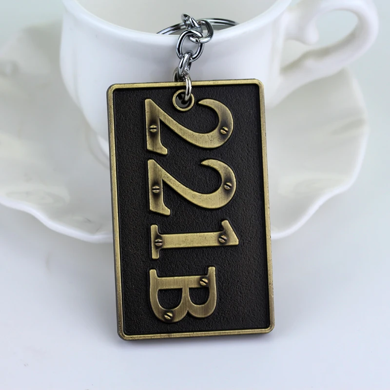 Sherlock 221b House Key Necklace Vintage Color Pendant Necklaces For Women Men Fans Jewelry Cosplay Gifts Accessories