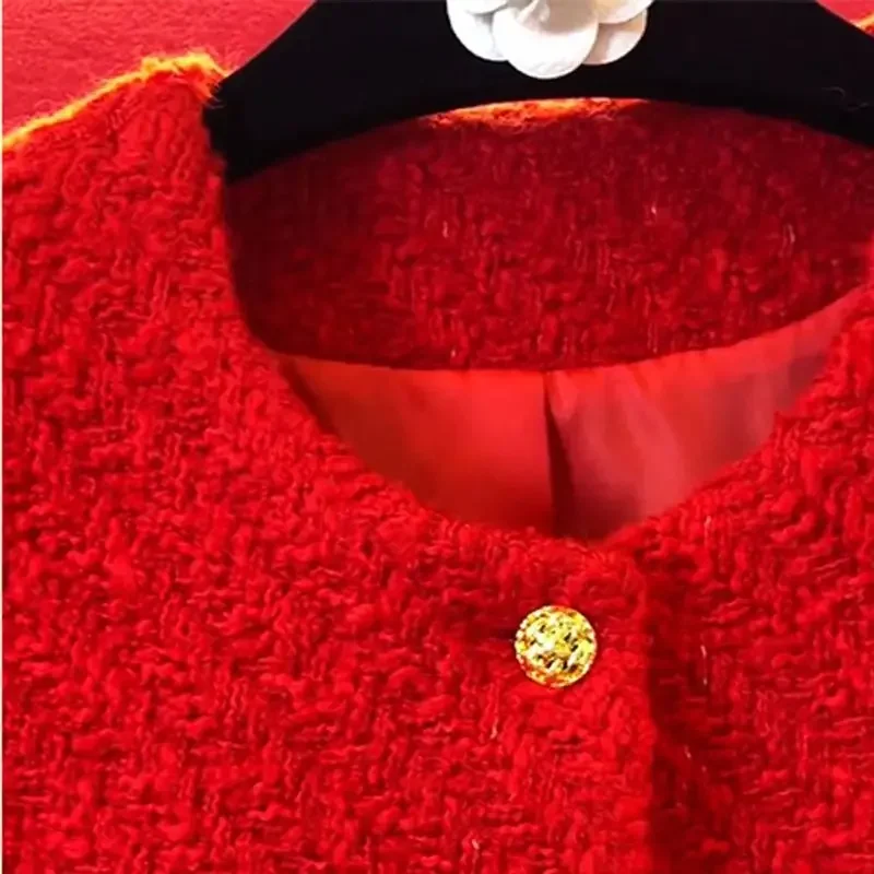 جديد جودة عالية أزياء الأحمر تويد سترة معطف المرأة الفرنسية س الرقبة طويلة الأكمام زر معدني قصير ملابس خارجية صوفية أنيقة