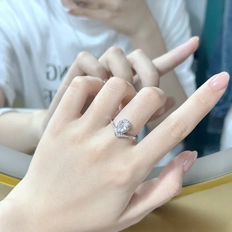 MDL مويسانيتي 1 نمط أتمنى البوب نمط هونج كونج نمط تاج تقليد مويسان تألق الأميرة الوردي الدائري