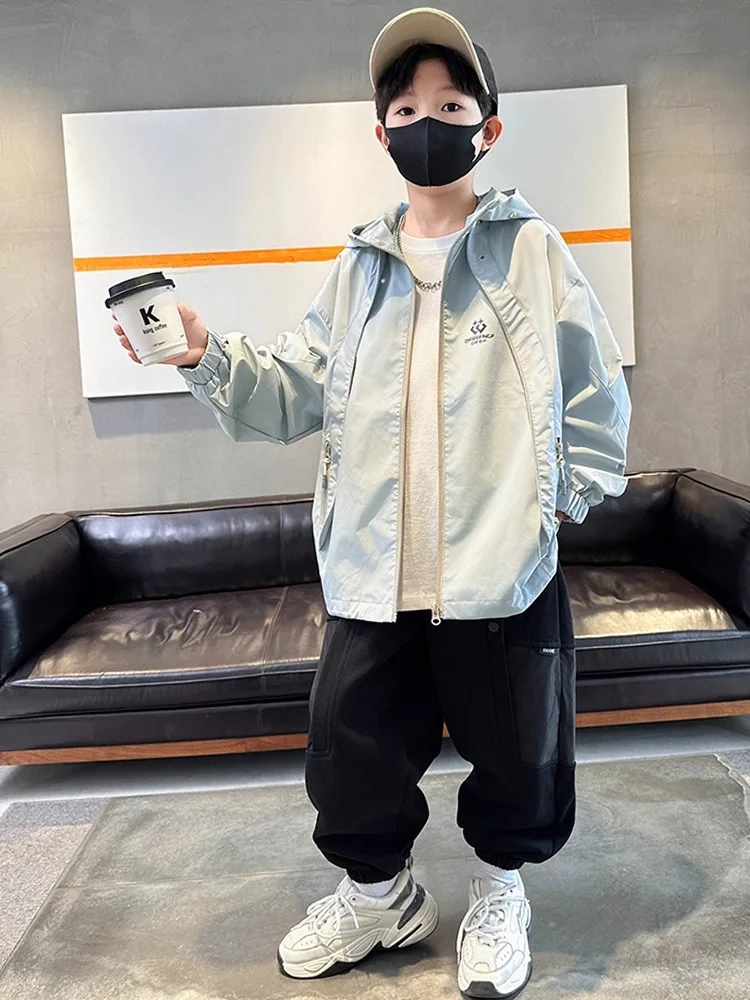 

Fashionable Boys' Spring Autumn Windbreaker Jacket Stylish Korean Version Child Clothing Big Kids' Spring Fashion Outerwear