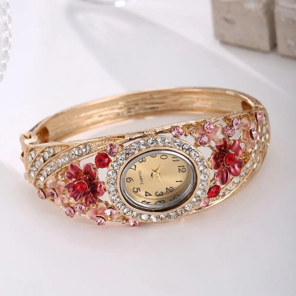 Elegant Alloy Rhinestone Dress Watch Round Dial Luxury Flower Watch Quartz Movement Quartz Bracelet Wristwatch Casual Occasion