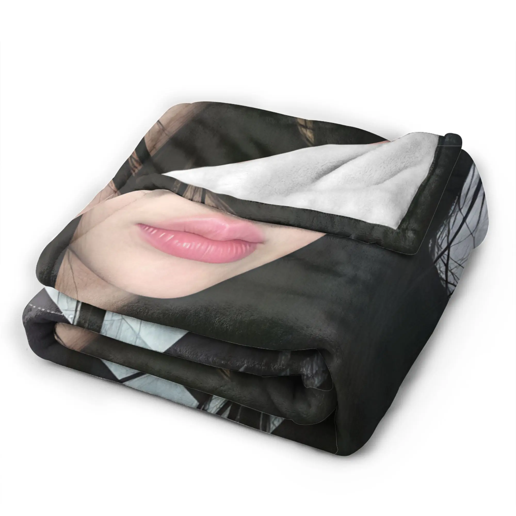 W-Wonhees-S Super Real Me  Flannel Blankets Spring  Super Soft Throw Blanket for Child Couch Bed Print Bedspread Sofa Bed Cover
