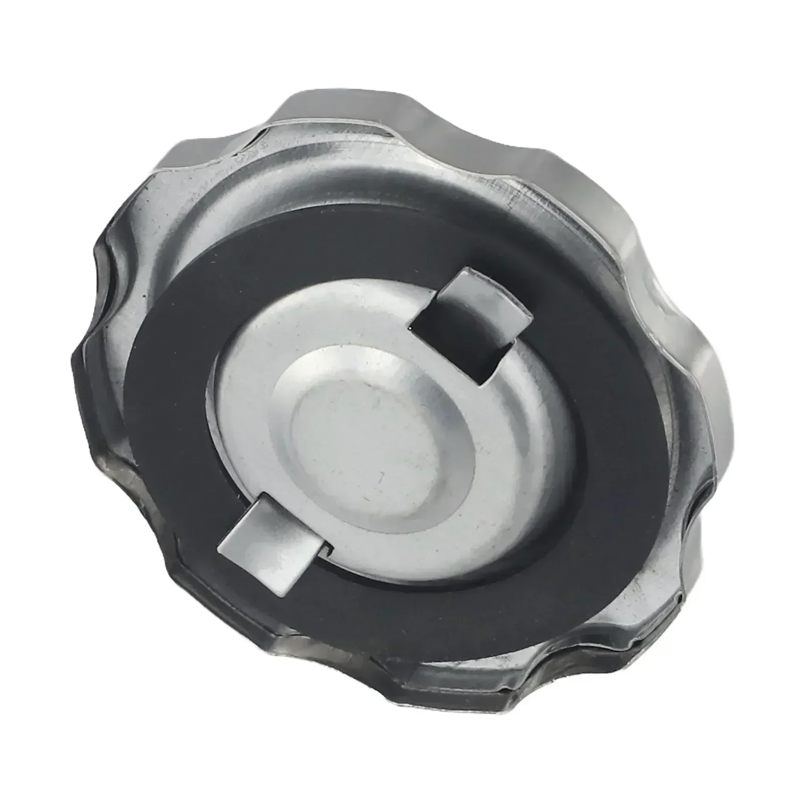 Metal Fuel Tank Cover Fuel Tank Cap Lid For HONDA GX140 GX200 GX270 GX340 GX390 Replacement Garden Tools